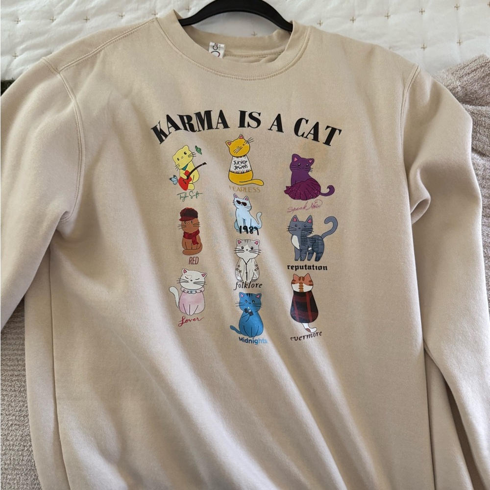 Charming Beige Cat-Themed Sweater
